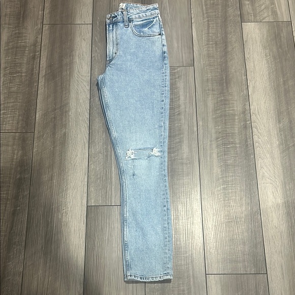Abercrombie and Fitch Jeans - Picture 1 of 10
